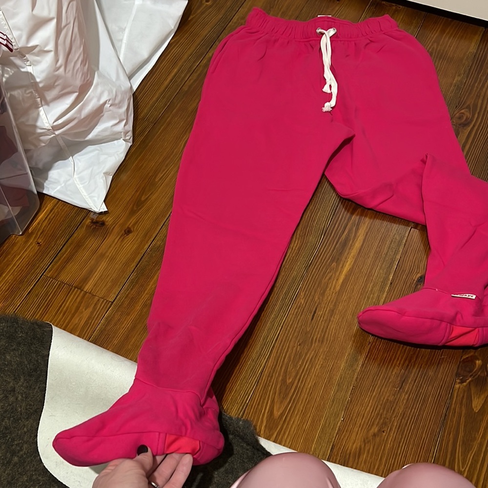 Feety pants - Picture 2 of 2